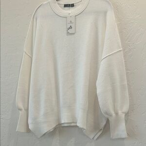 Chic White Women's Crew Neck Sweater